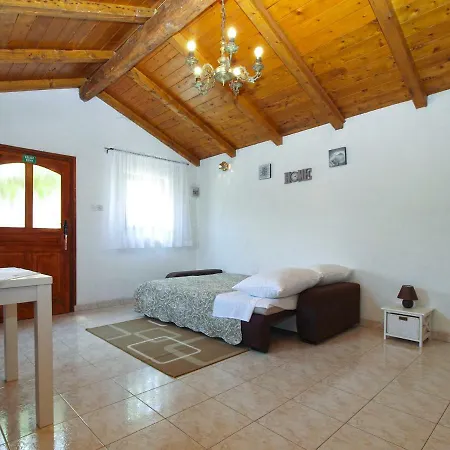 Apartament Aldo 1876